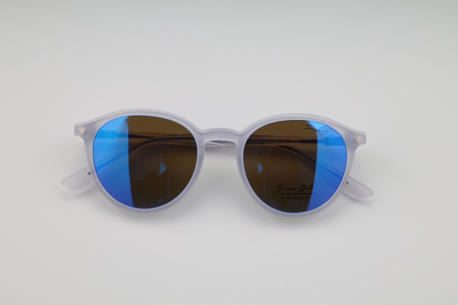 Bruno Botti 3197, C4