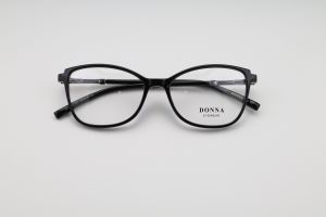 Donna 3131, C1
