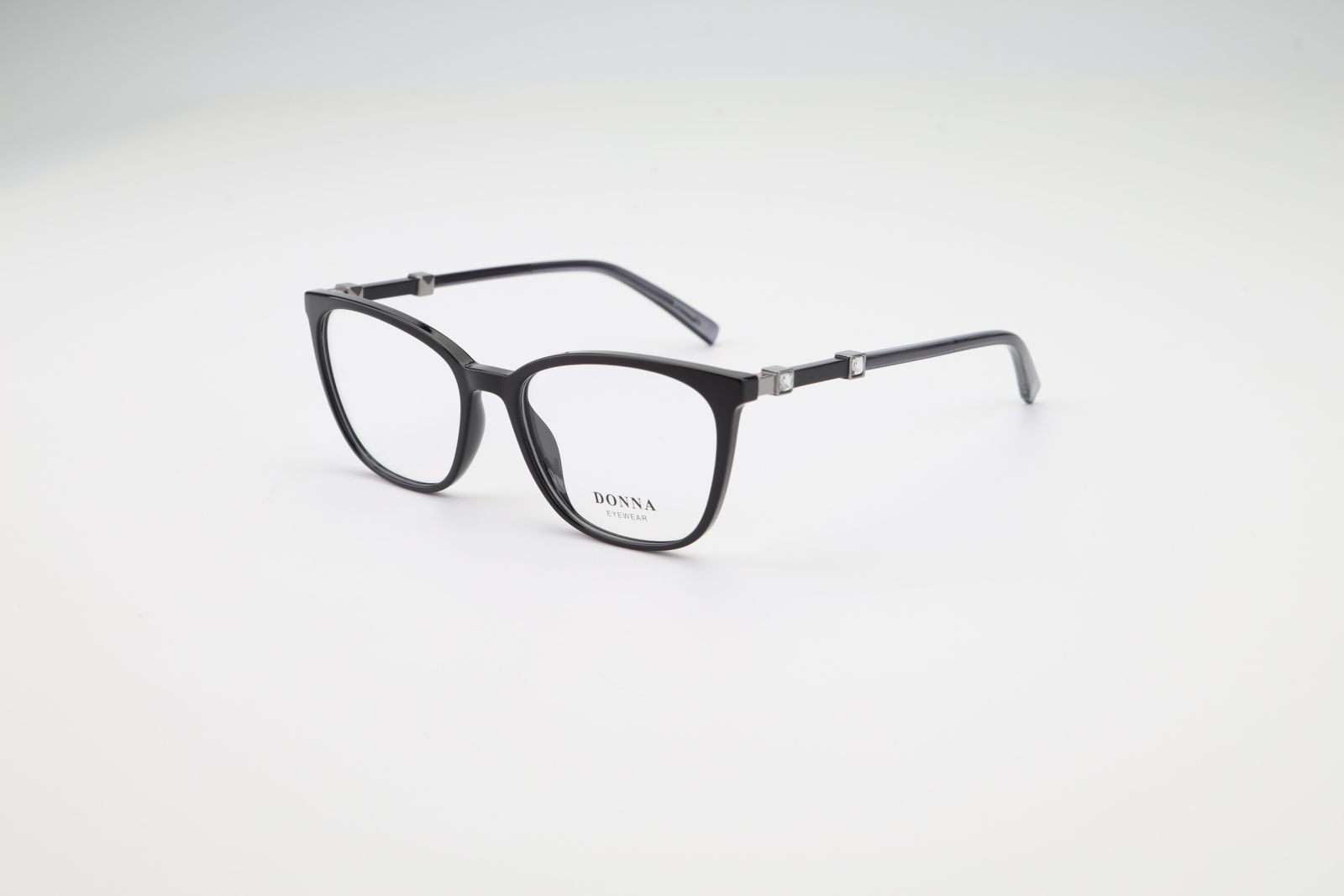 Donna 3151, C1