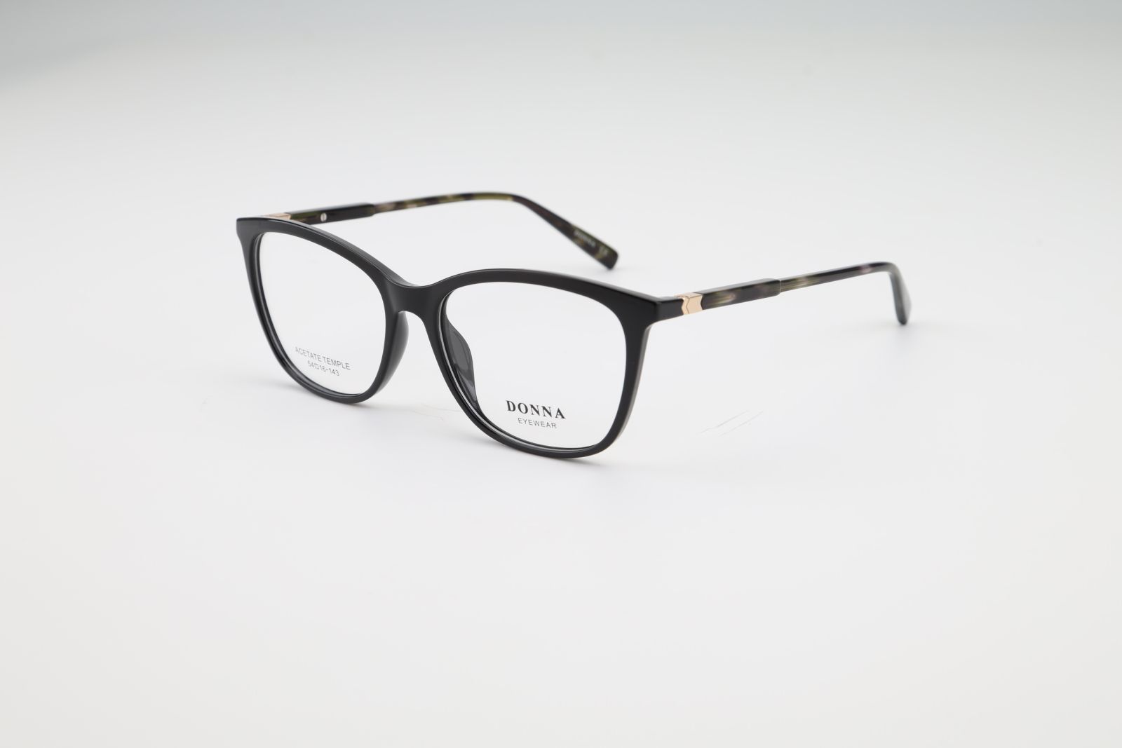 Donna 3153, C1