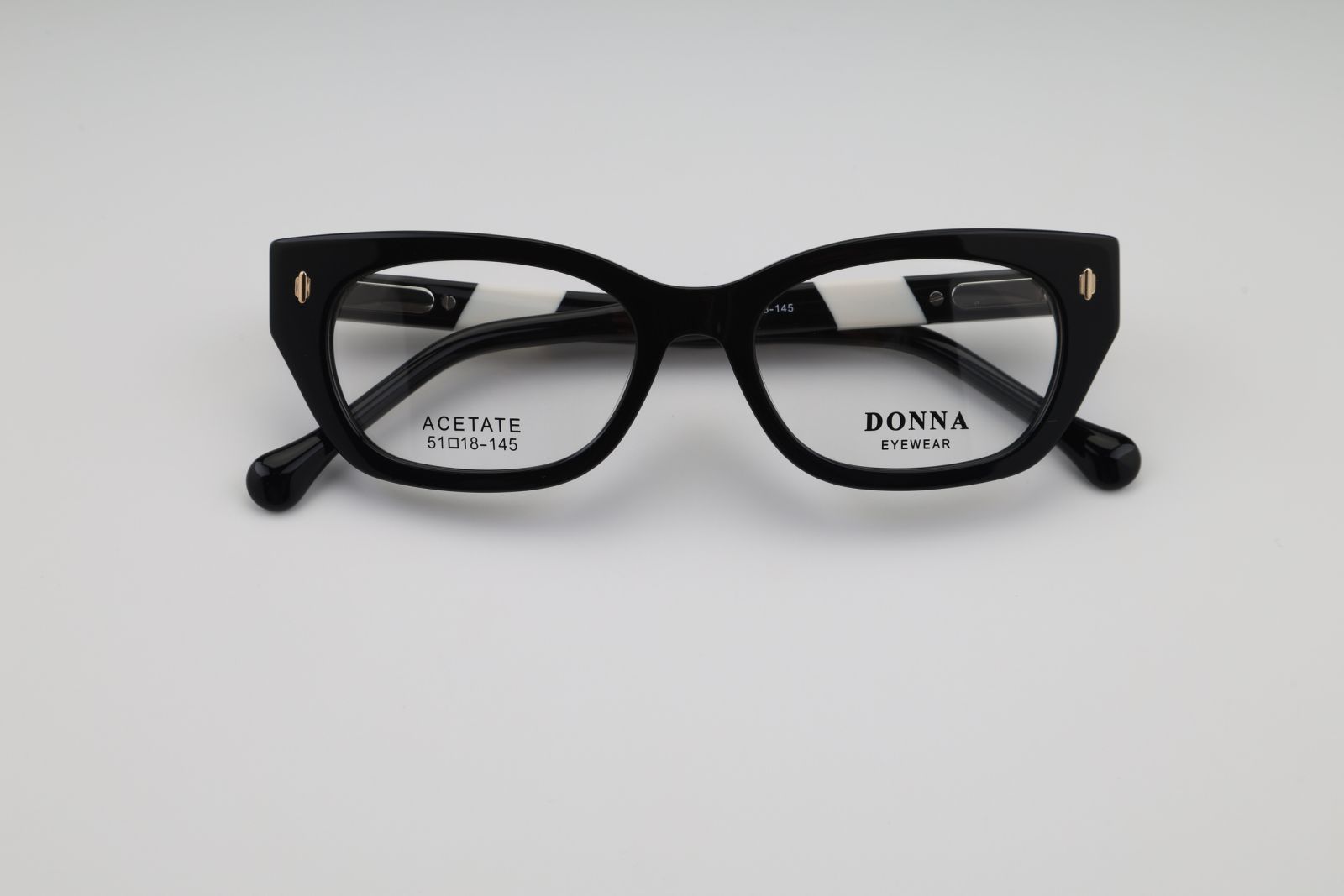 Donna 1034, C1