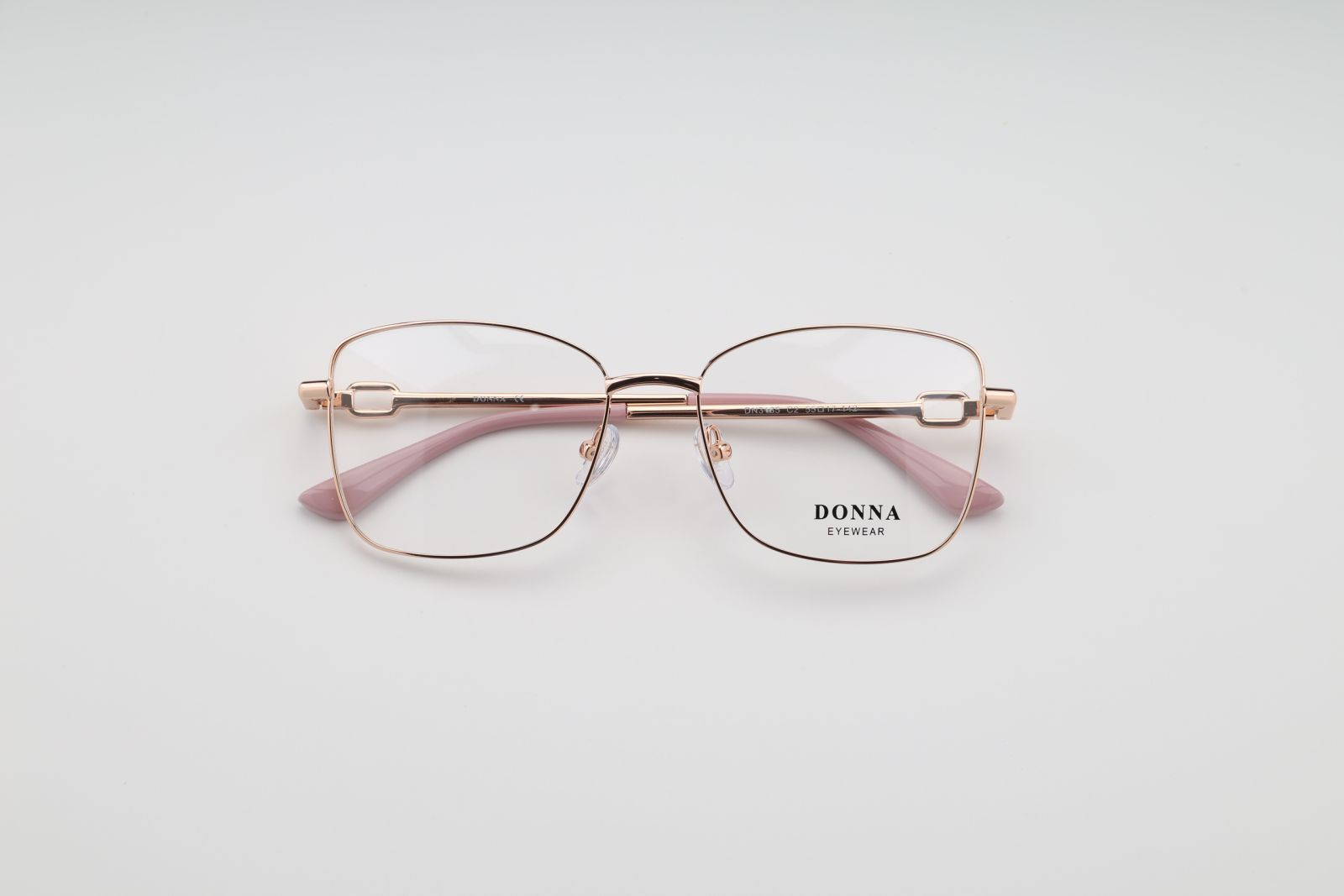 Donna 3185, C2