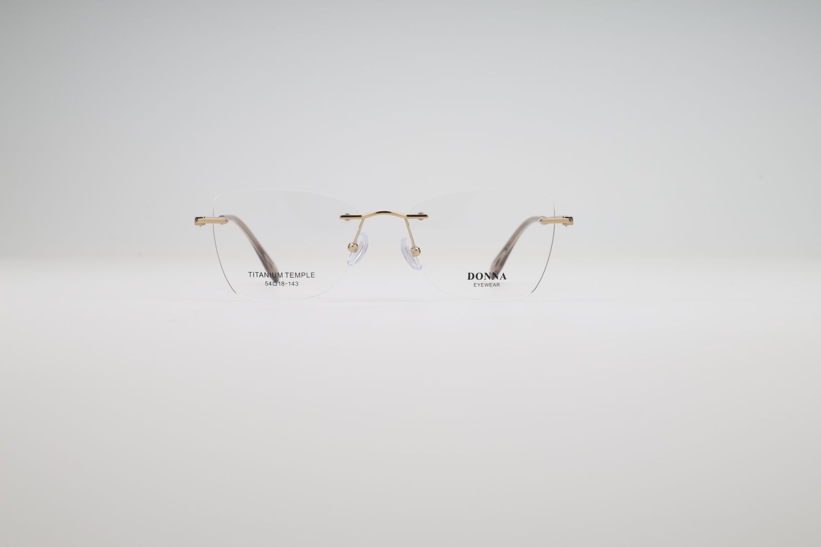 Donna 7009, C1