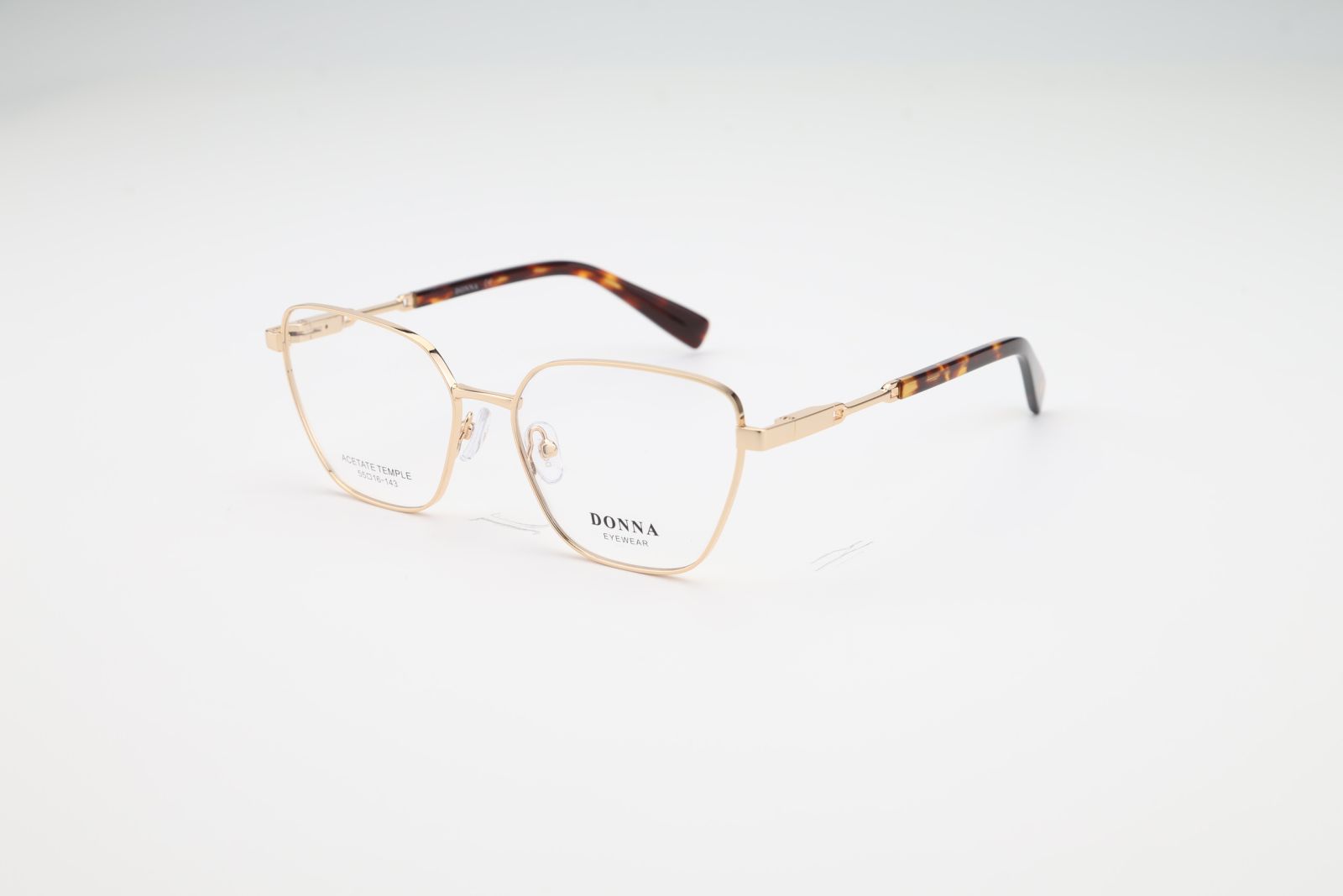 Donna 3192, C1
