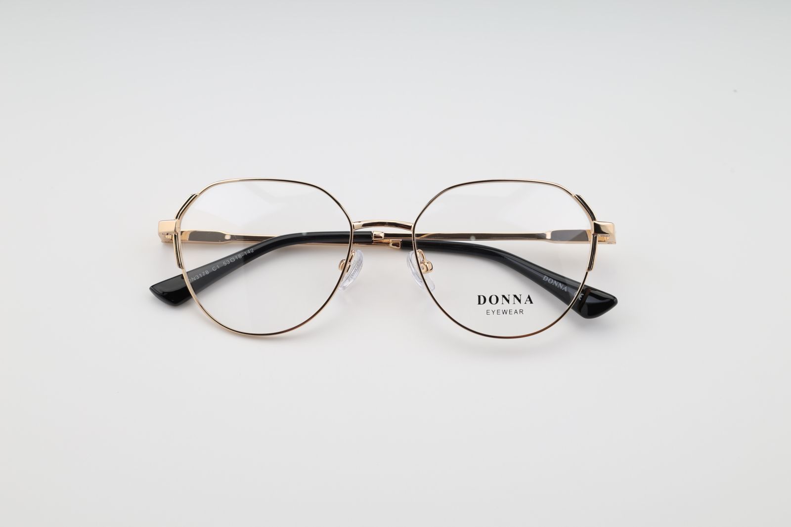 Donna 3178, C1