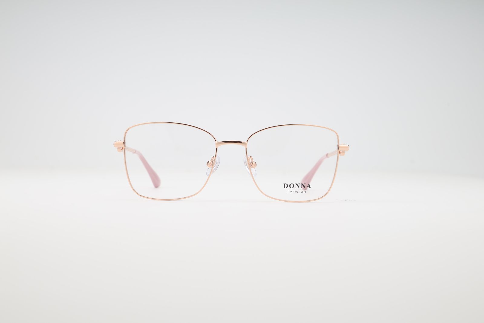 Donna 3185, C2