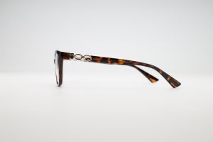Donna 3182, C1