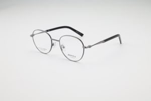 Donna 3115, C1