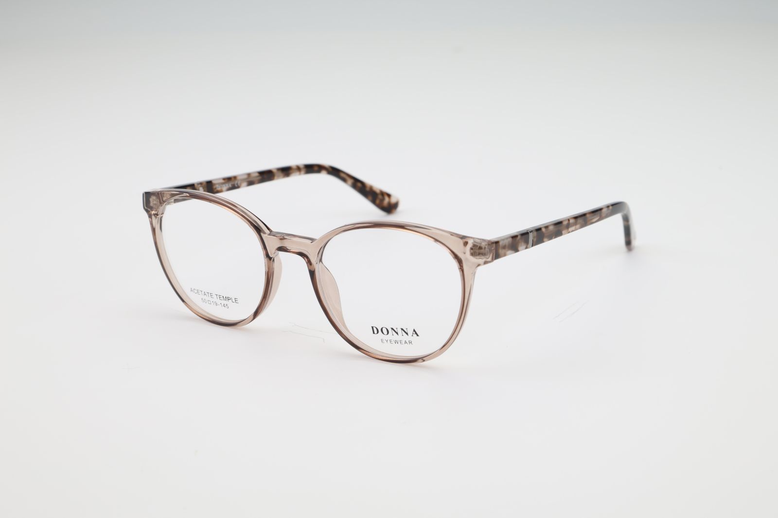 Donna 3135, C4