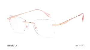 Donna 7010, C3
