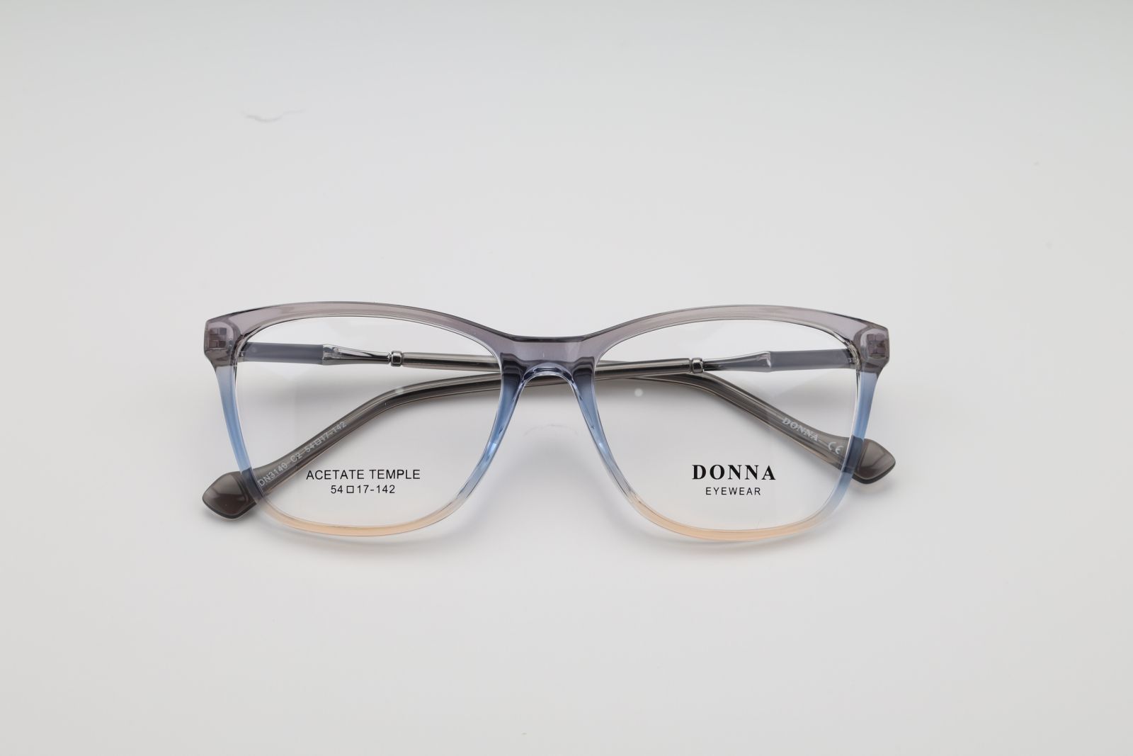 Donna 3140, C2