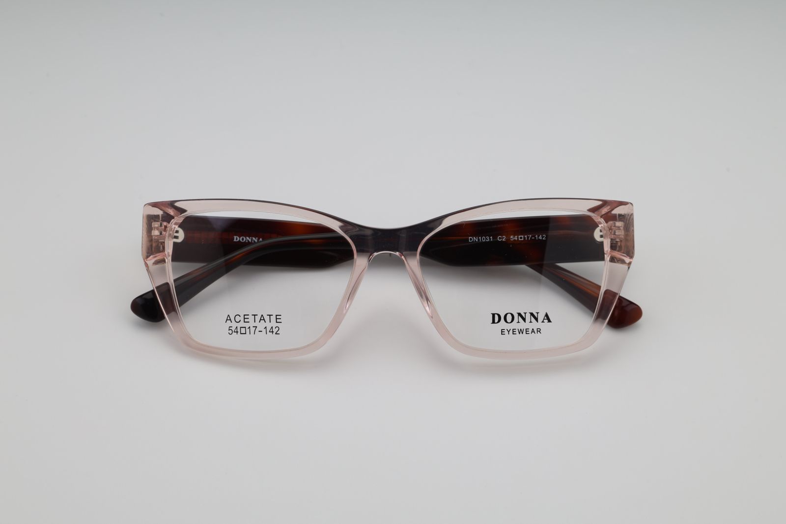 Donna 1031, C2