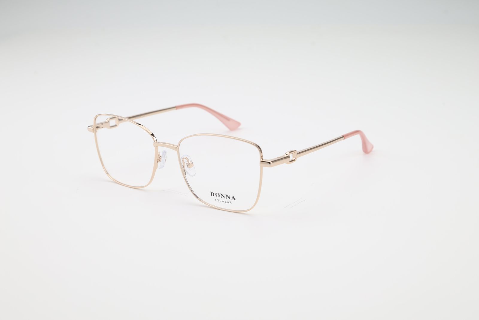 Donna 3185, C4