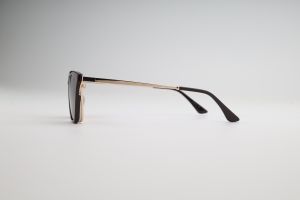 Donna 3206, C2