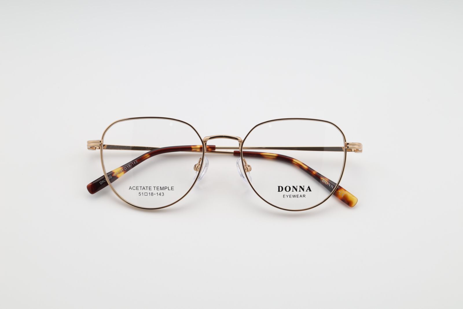 Donna 3160, C2