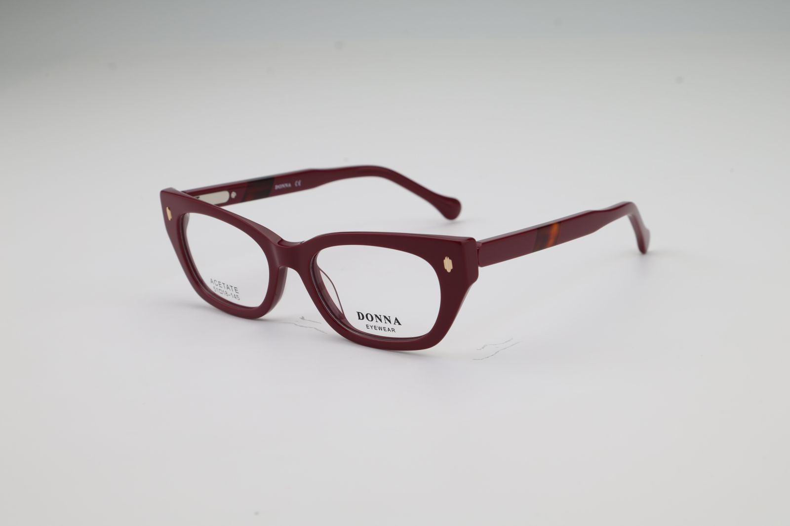 Donna 1034, C4