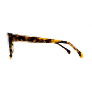 Donna 1020, C2