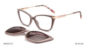 Donna 3251, C4