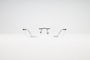 Donna 7008, C4