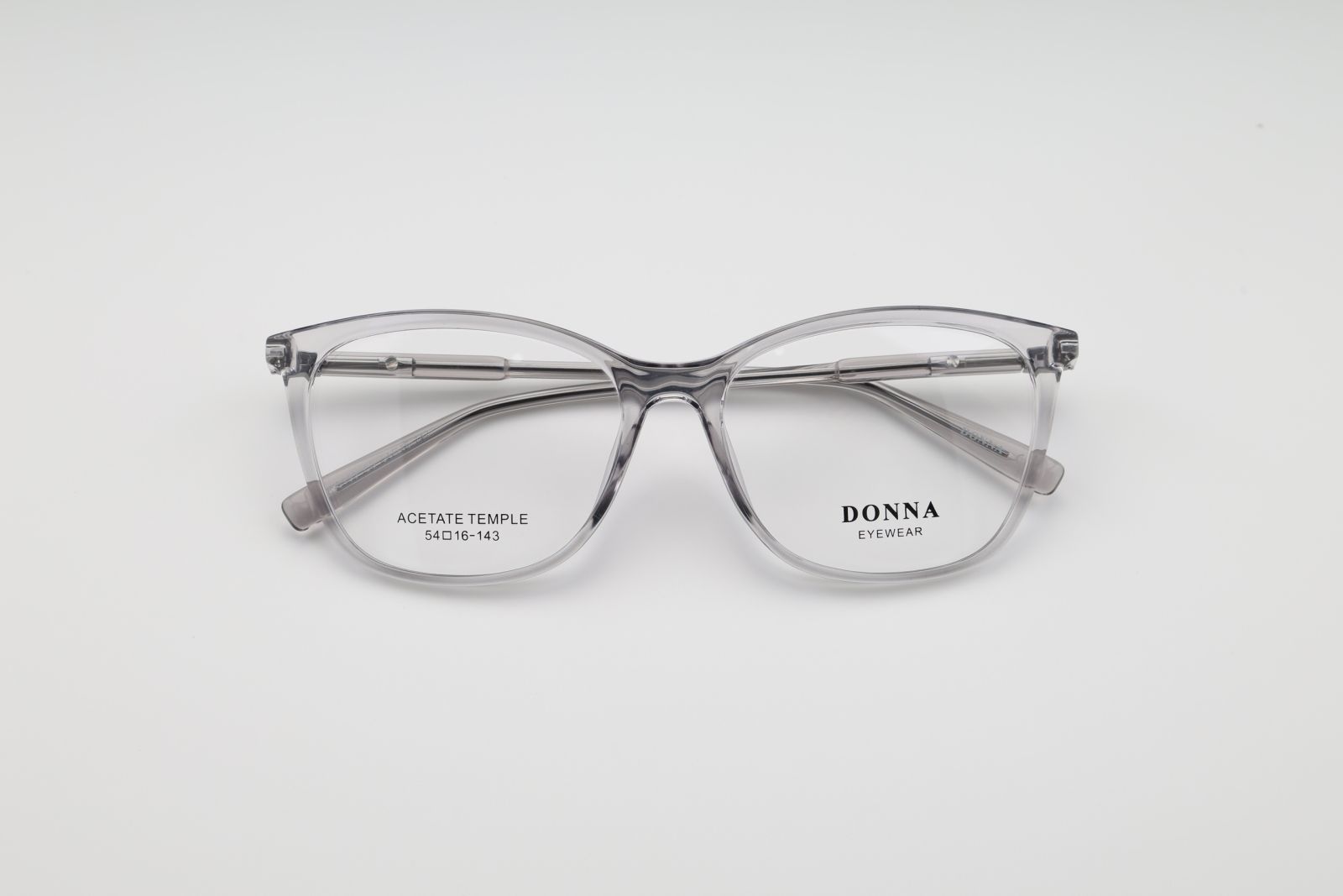 Donna 3153, C3