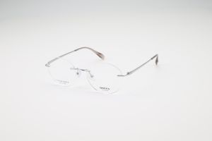 Donna 7008, C3