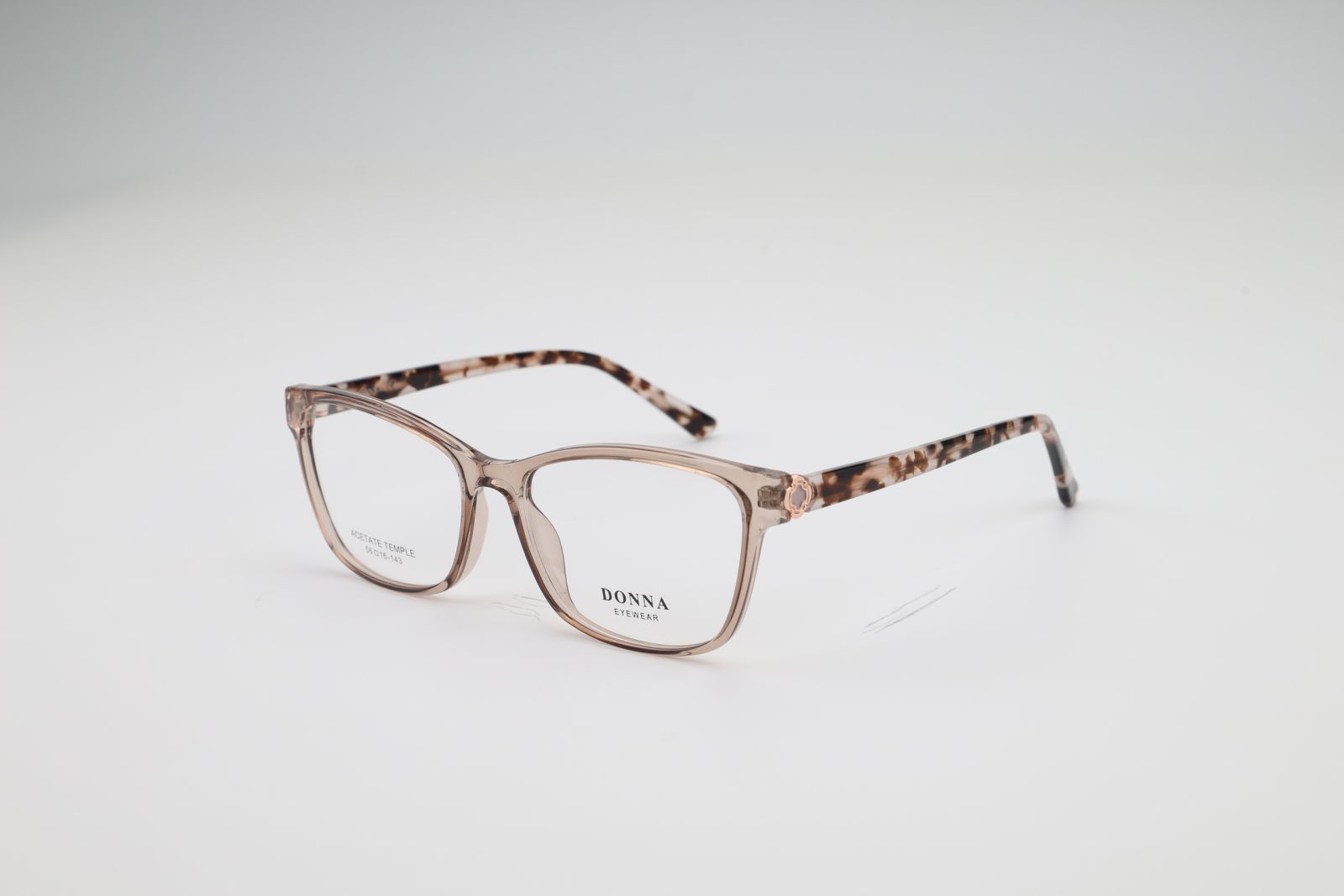 Donna 3138, C4