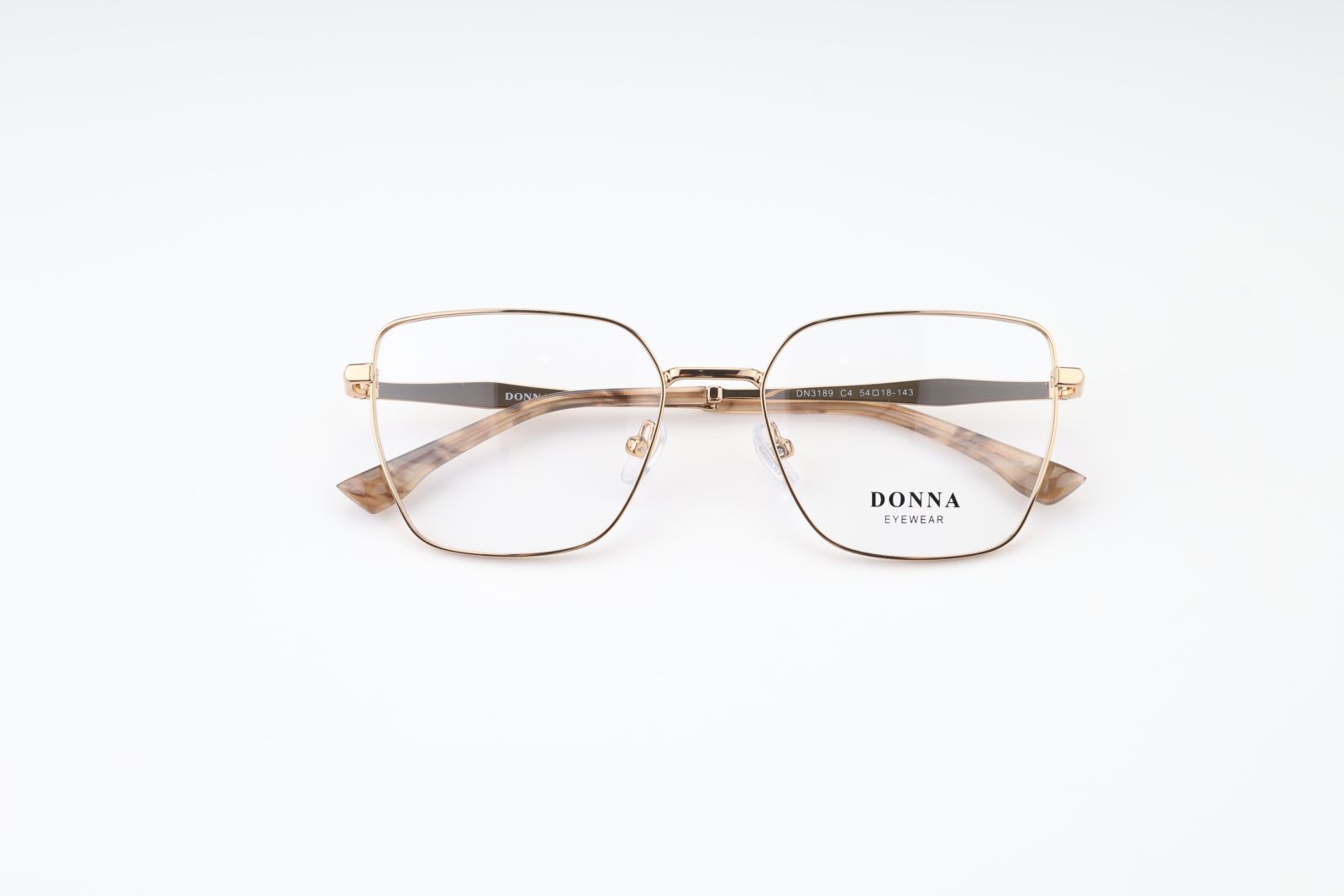 Donna 3189, C4