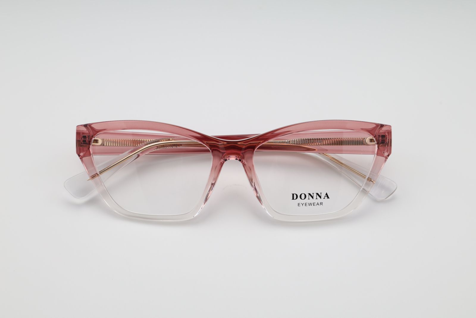 Donna 3128, C2