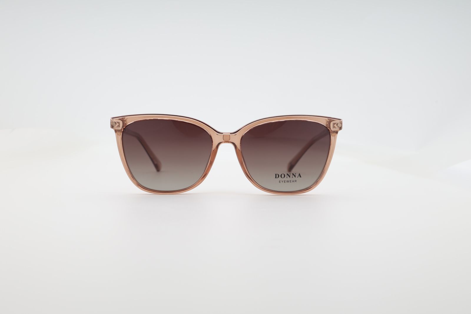 Donna 3139, C2