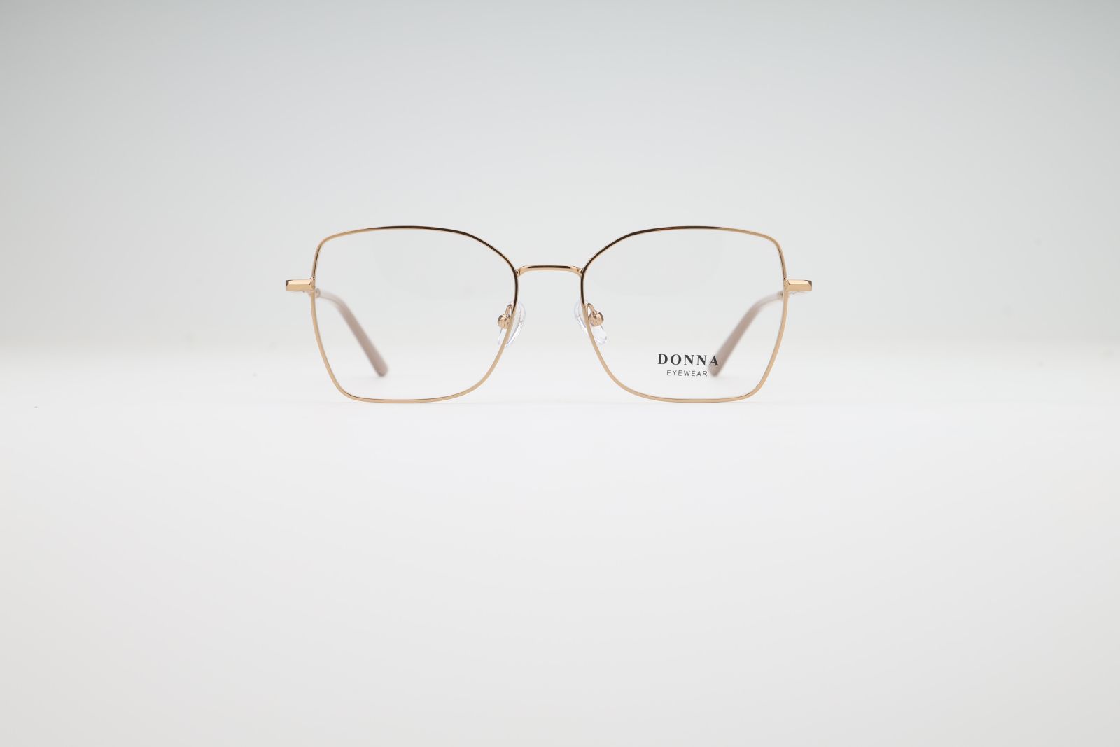 Donna 3162, C2