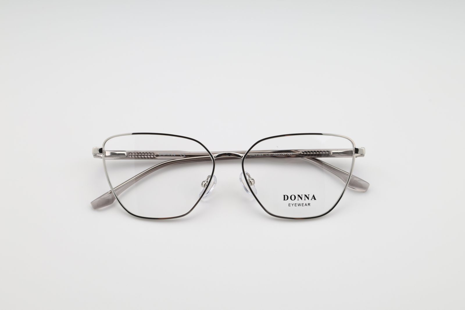 Donna 3165, C5