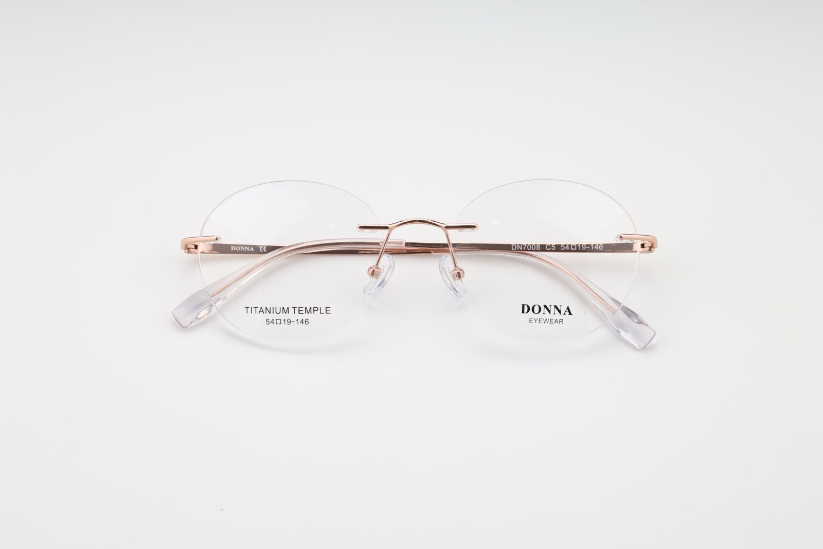 Donna 7008, C5