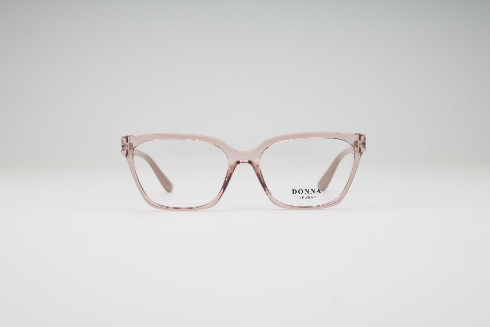 Donna 3150, C4