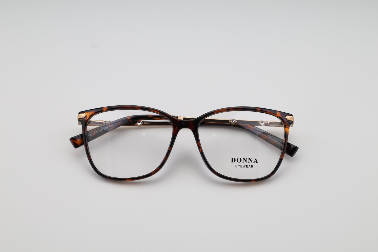 Donna 3134, C5