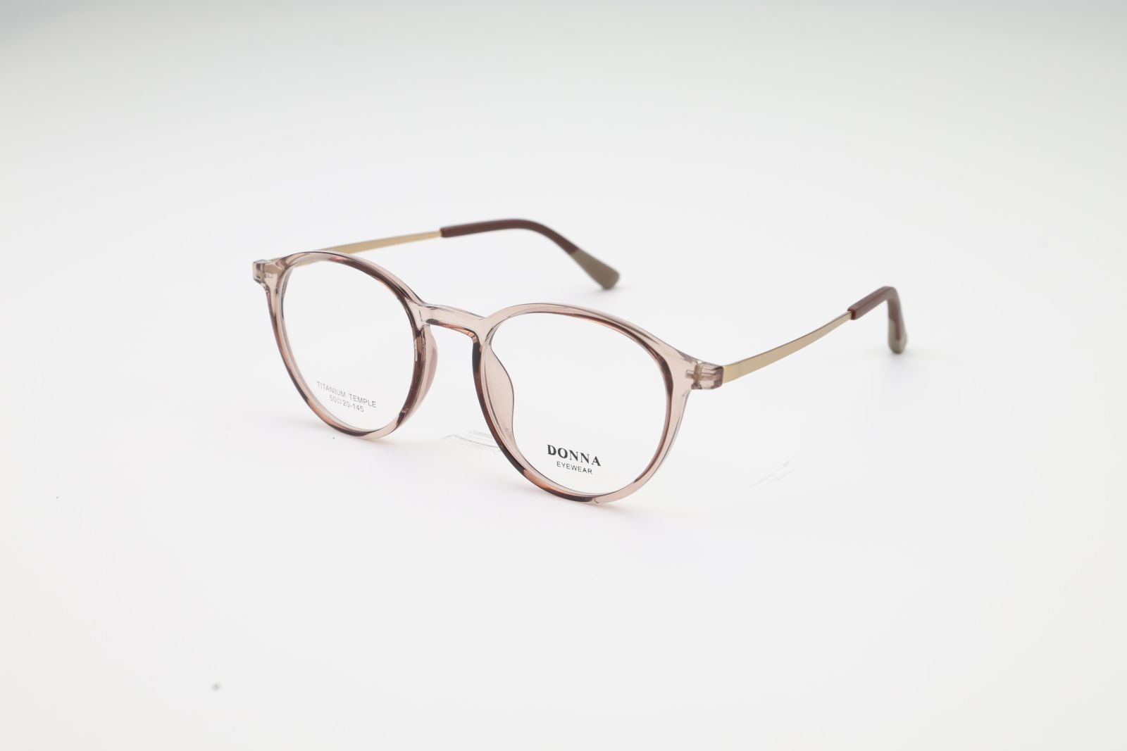 Donna 7006, C4