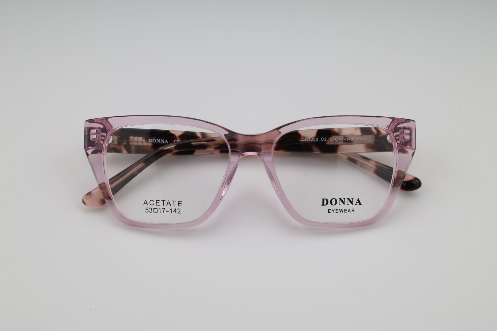 Donna 1038, C2