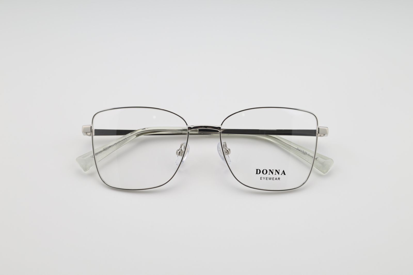 Donna 3181, C5