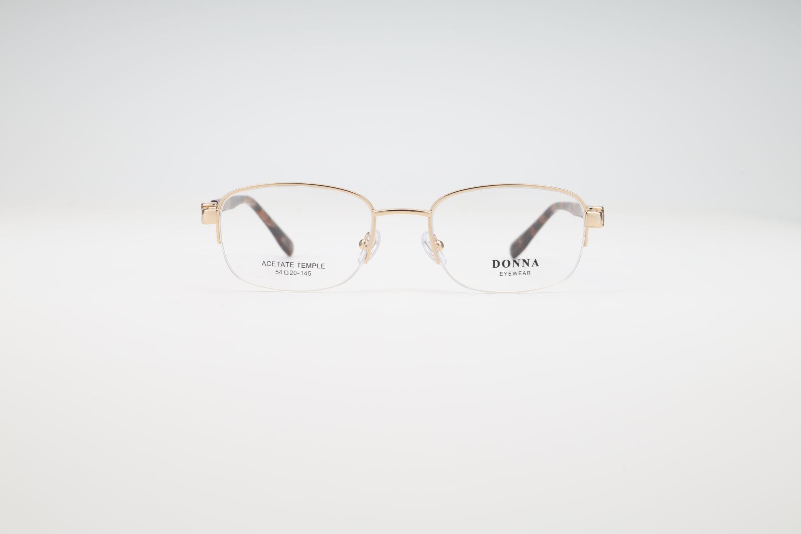Donna 3155, C4
