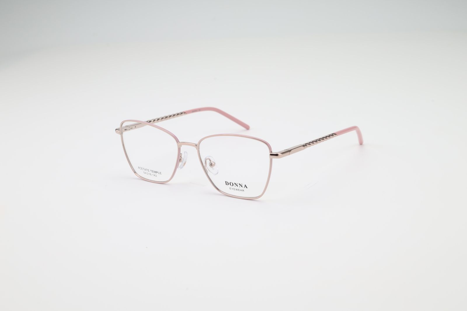 Donna 3186, C4