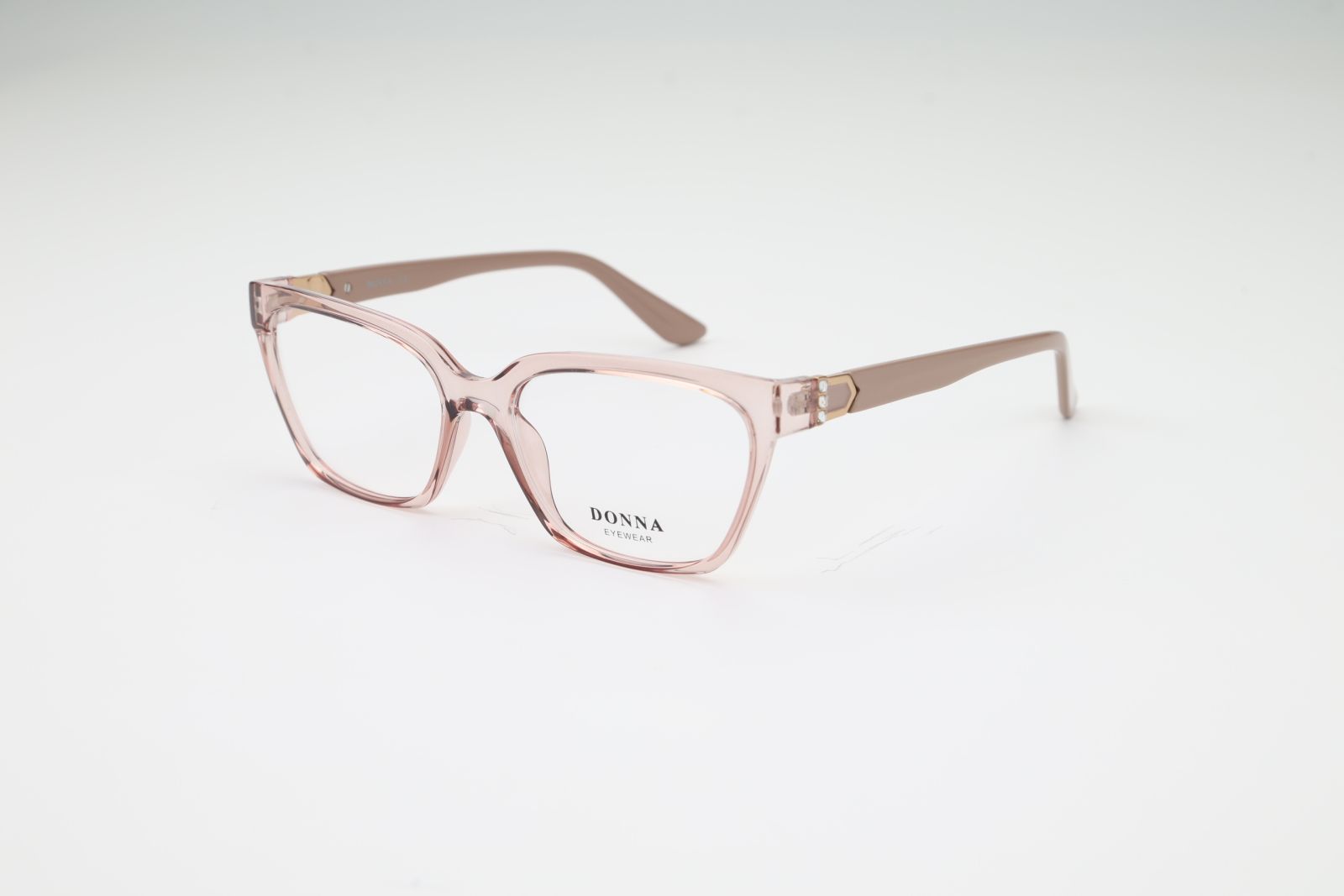 Donna 3150, C4