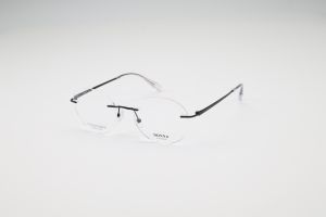 Donna 7008, C4