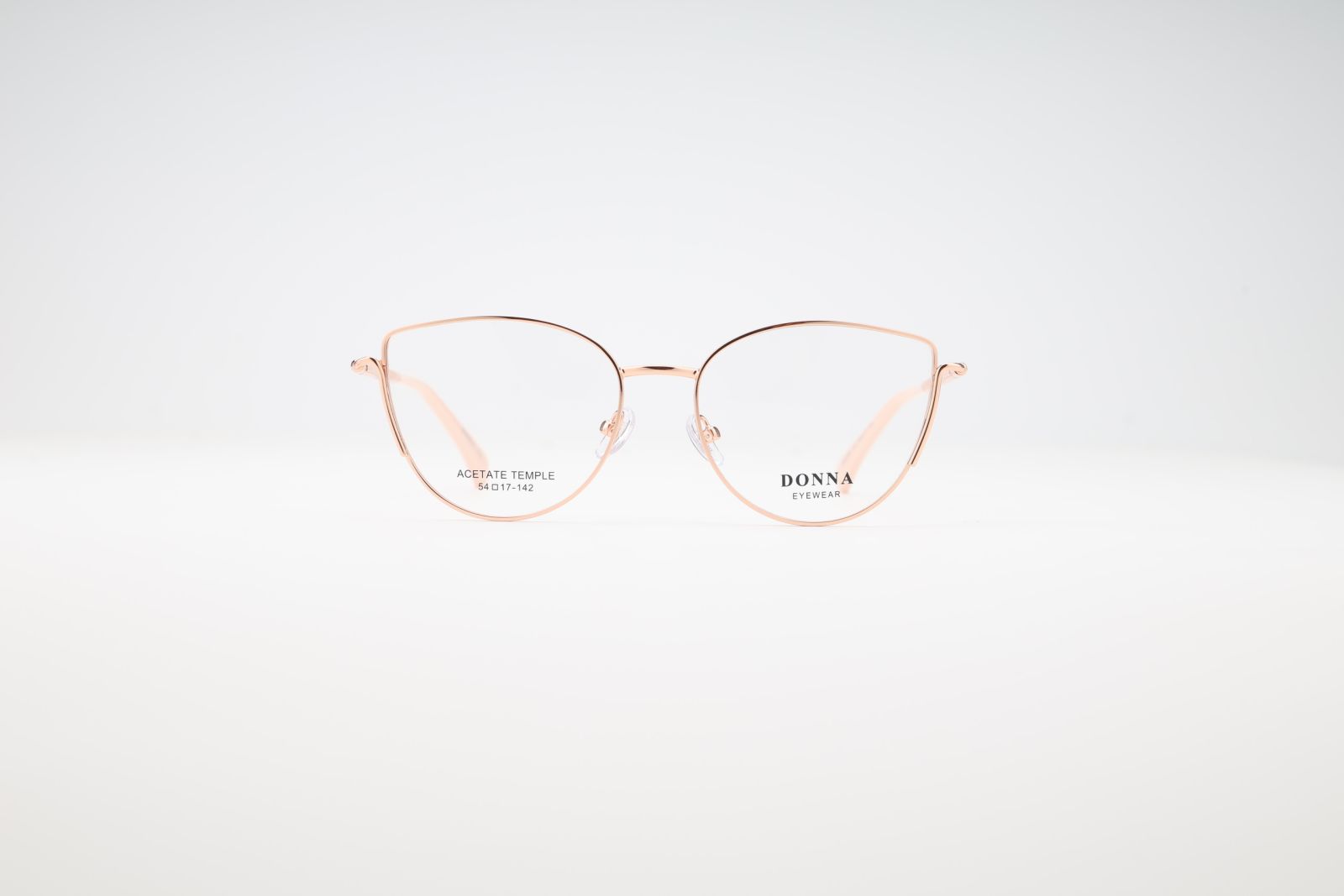 Donna 3190, C4