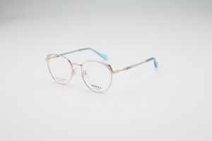 Donna 3170, C4