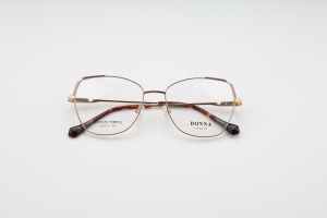 Donna 3156, C2
