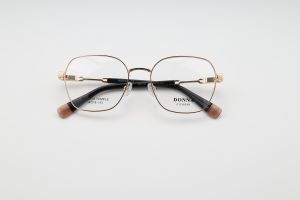 Donna 3183, C1