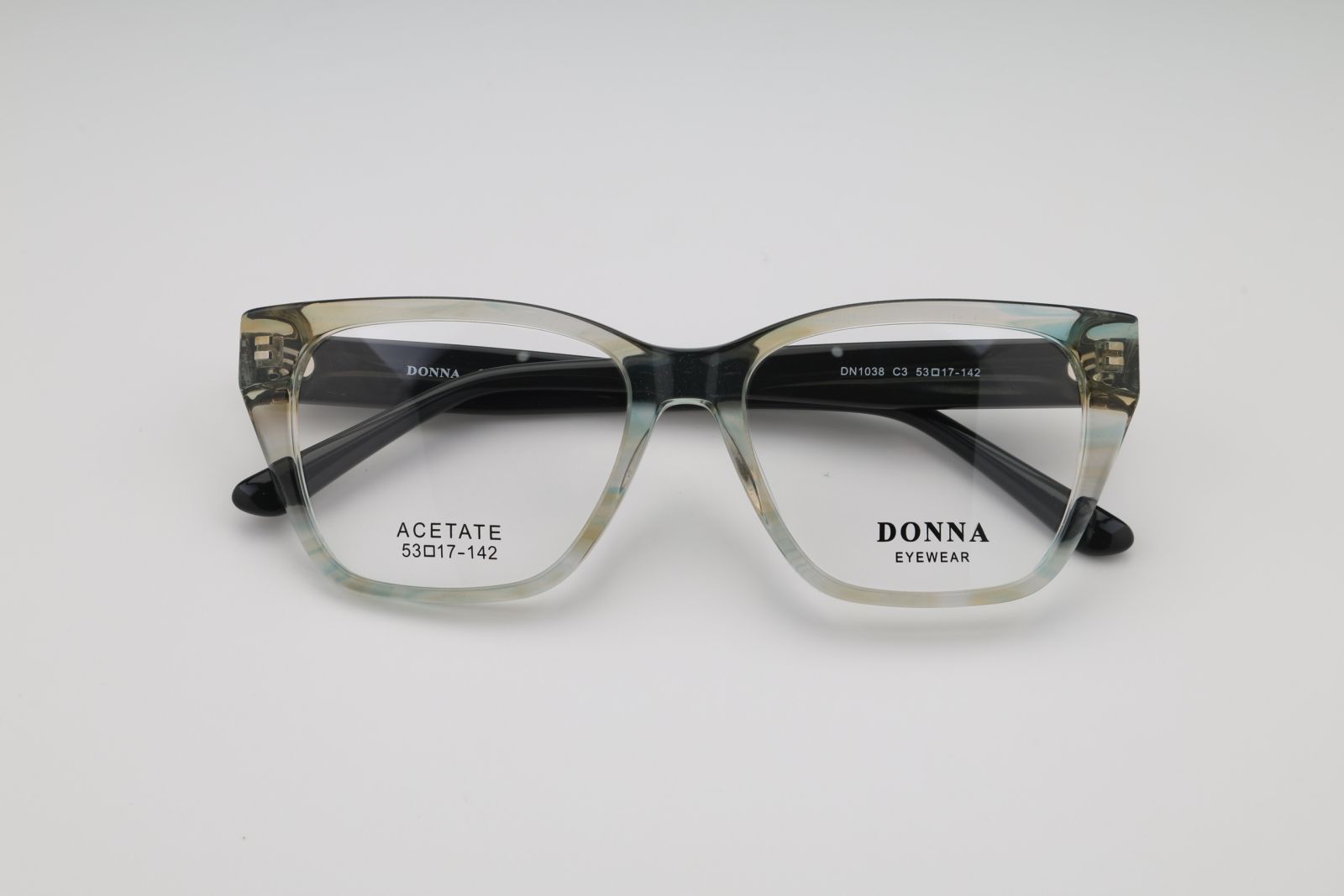 Donna 1038, C3