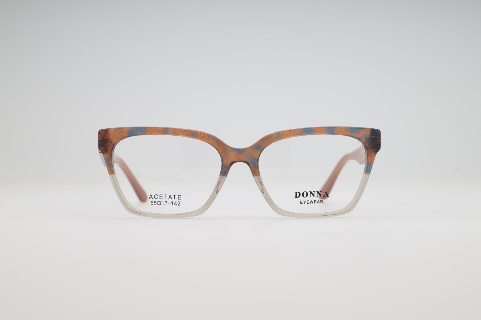 Donna 1035, C4