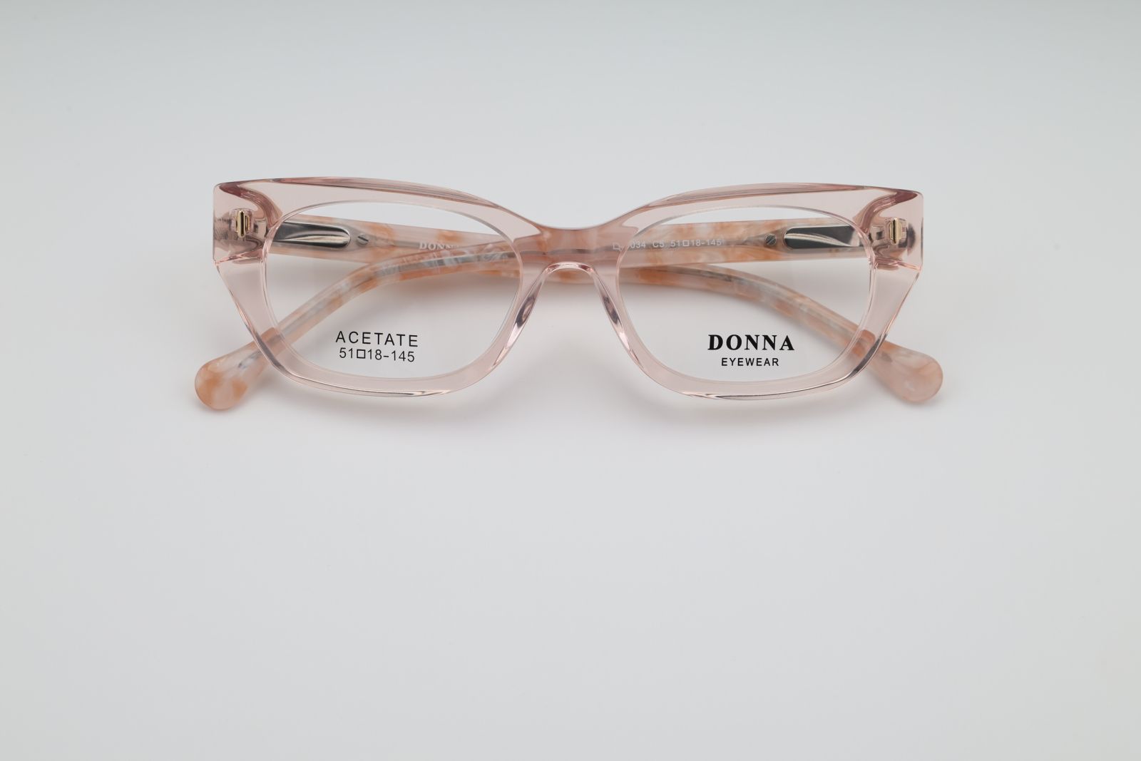 Donna 1034, C5