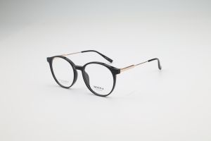 Donna 3207, C1