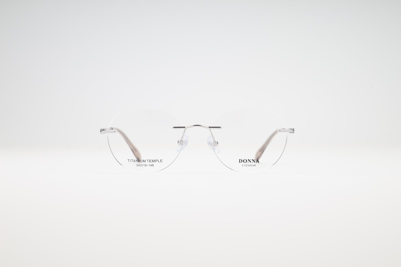 Donna 7008, C3